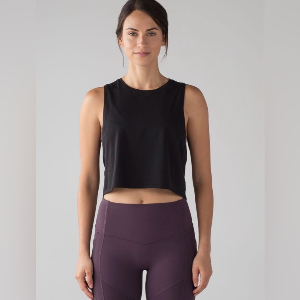 NWOT - never worn - lululemon Cut Back Crop Tank